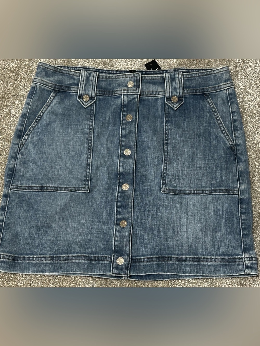 White House Black Market Denim Utility Boot Skirt Size 10 NWT - Picture 2 of 8